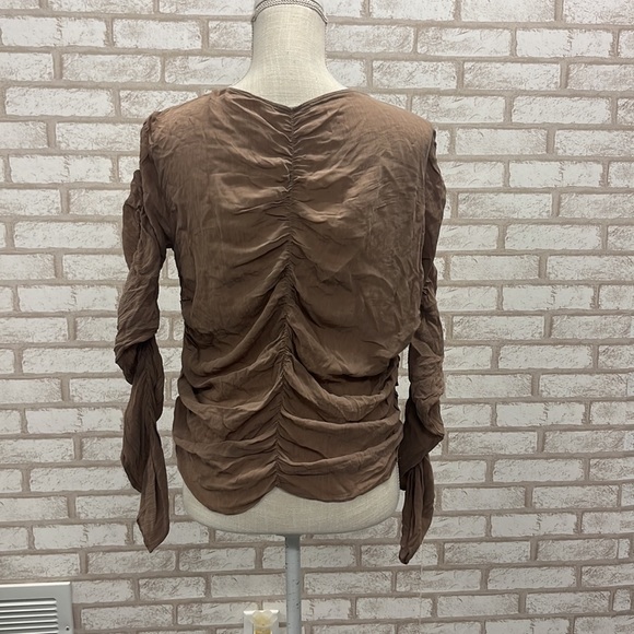 Shaina Mote Ruched Long Sleeve Top - Picture 2 of 5